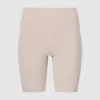 AIRism Soft Pocket Biker Shorts til kvinder (8″)