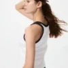 Blød ribbet tanktop til kvinder | Ringer