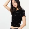 Blød velour-mini-T-shirt til kvinder