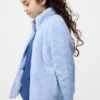 Børnejakke i fluffy fleece med gennemgående lynlås