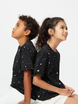 Børnets T-shirt med grafisk print af Jason Polan UT
