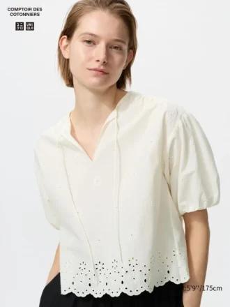 Broderet bluse med korte ærmer til kvinder