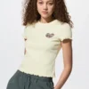 Disney/Pixar UT Graphic Mini T-shirt til kvinder