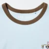 Grafisk T-shirt til kvinder med muntert motiv
