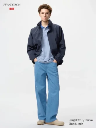 Herrejeans i bred, lige pasform
