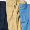 Herrejeans i bred, lige pasform