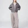 Kort blouson i bomuldsblanding for kvinder