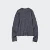 Kort ribstrikket cardigan i merinould for kvinder