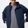 Parka med UV-beskyttelse til mænd, der kan lægges i lommen