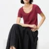 Pointelle mini-T-shirt med rund hals til kvinder