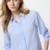 Rayonbluse til kvinder | Stribet