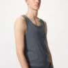 Ribbet tanktop til mænd i Dry Color