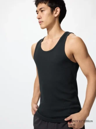 Ribbet tanktop til mænd i Dry Color