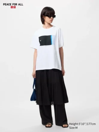 Unisex Peace for All T-shirt med grafisk print | Artemis