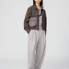 Unisex sammenpakkelig crossbody-tasker med lommer
