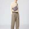 Unisex sammenpakkelig crossbody-tasker med lommer