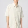 Unisex-skjorte i boxy-stil | Korte ærmer