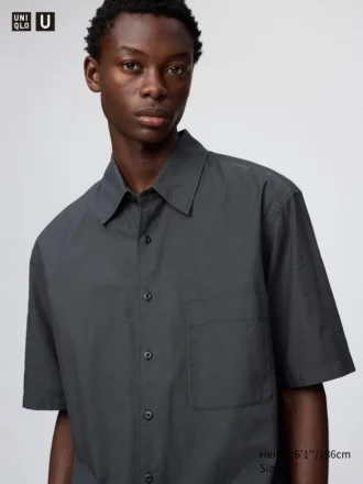 Unisex-skjorte i boxy-stil | Korte ærmer