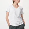 V-hals T-shirt i slubbet bomuld til kvinder